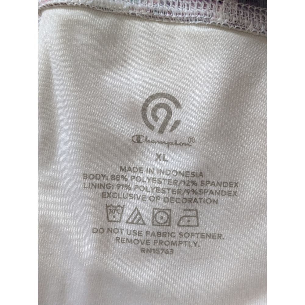 Champion Abstract Floral Compression Capri Legging - Picture 6 of 6